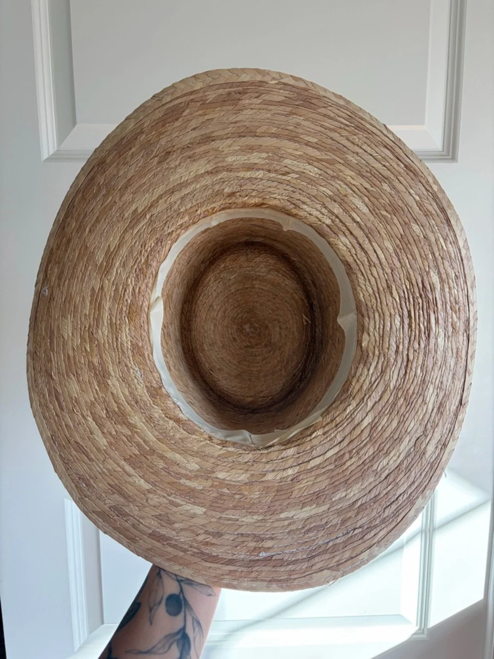 Straw Wide Brim Hat - Picture 5 of 7
